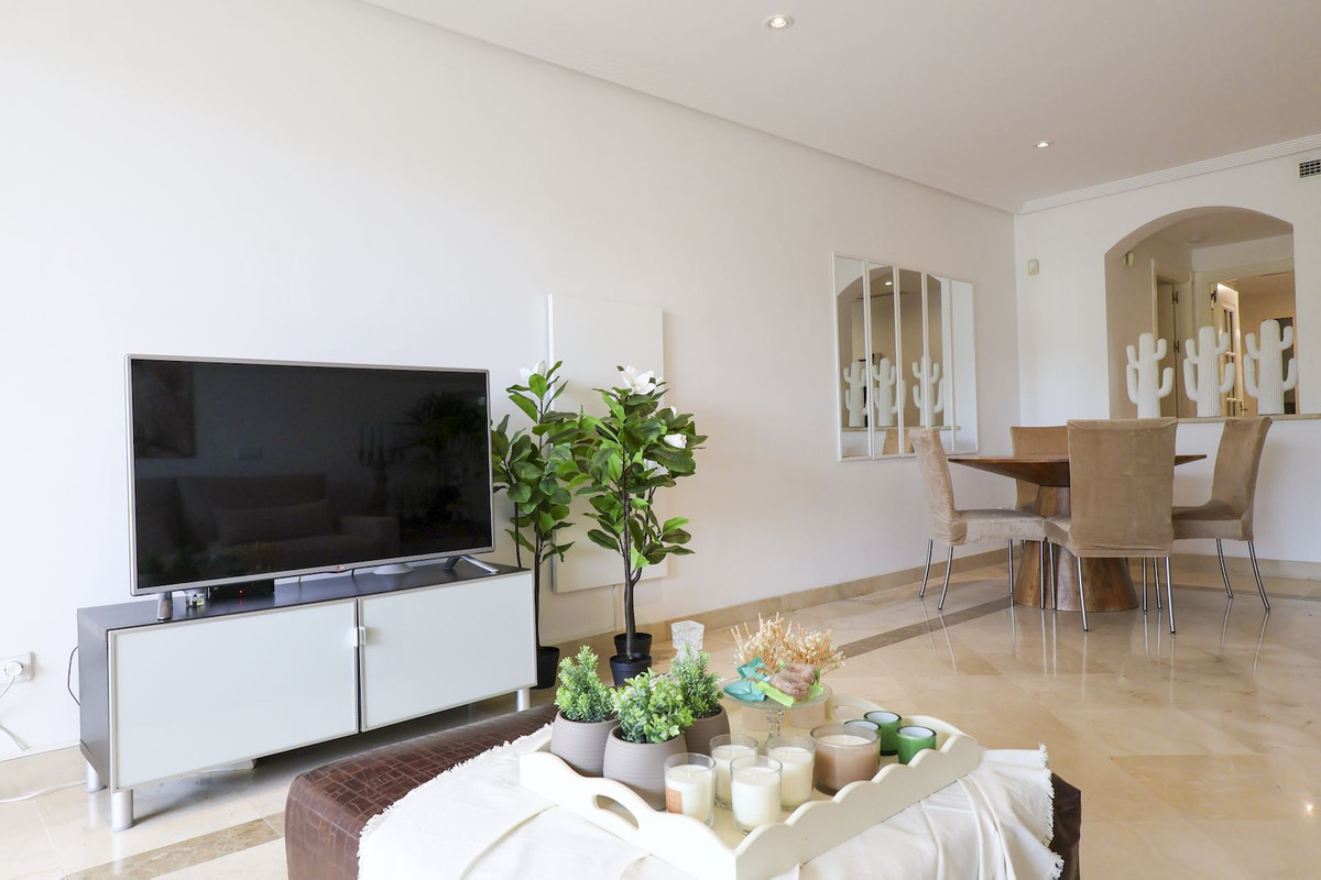 2 Bed Apartment for sale in Los Arqueros Costa Del Sol, Málaga, Spain