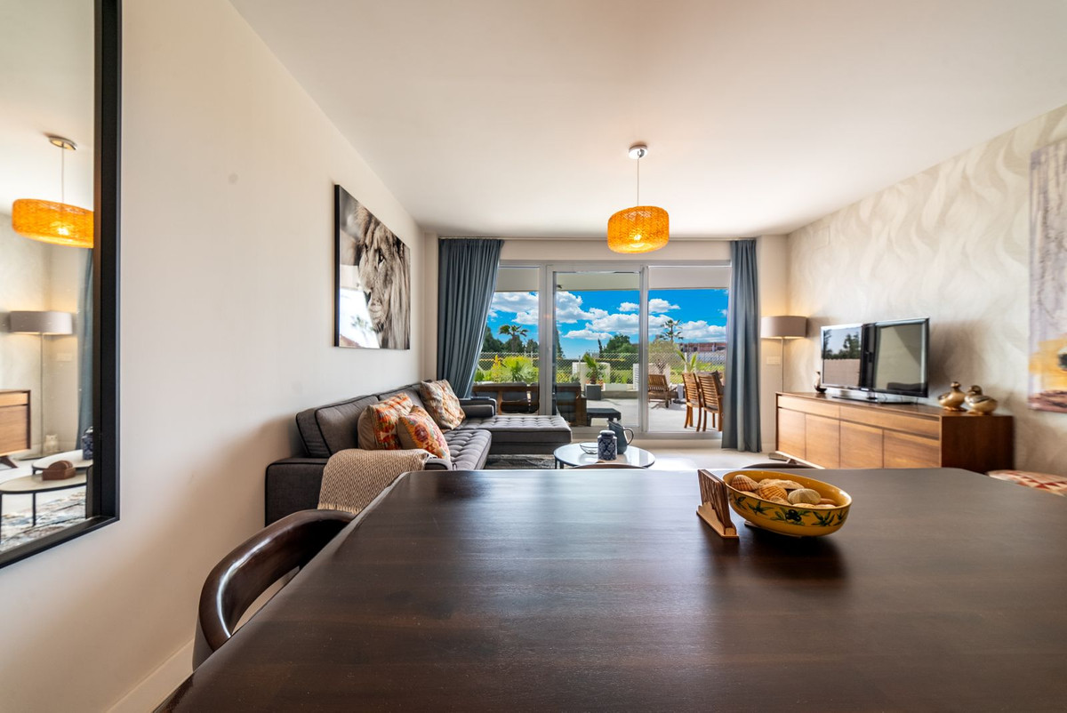 Se vende Apartamento Planta Baja de 2 dormitorios en Costa Del Sol, Málaga, España