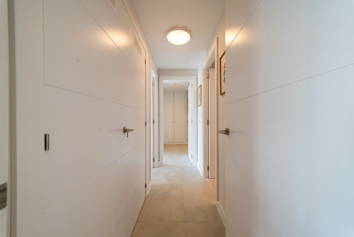 Se vende Apartamento Planta Baja de 2 dormitorios en Costa Del Sol, Málaga, España