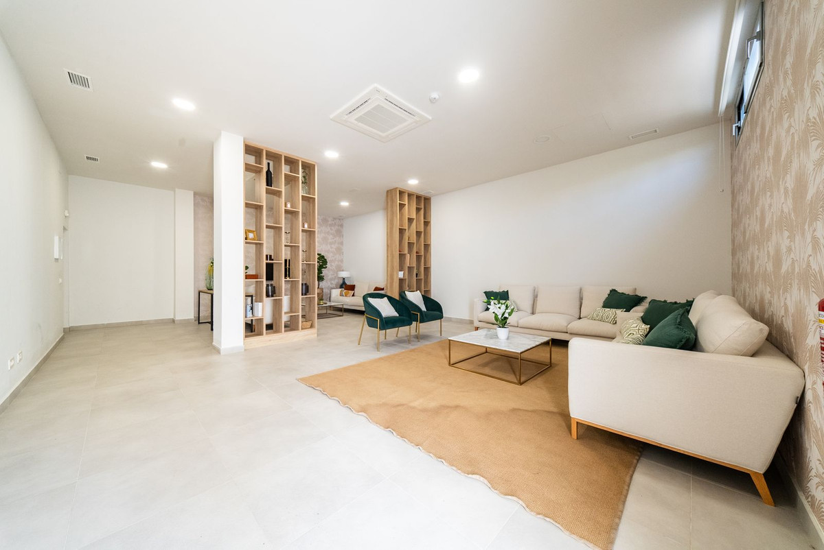 Se vende Apartamento Planta Baja de 2 dormitorios en Costa Del Sol, Málaga, España