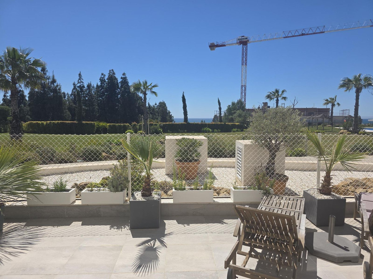 Se vende Apartamento Planta Baja de 2 dormitorios en Costa Del Sol, Málaga, España