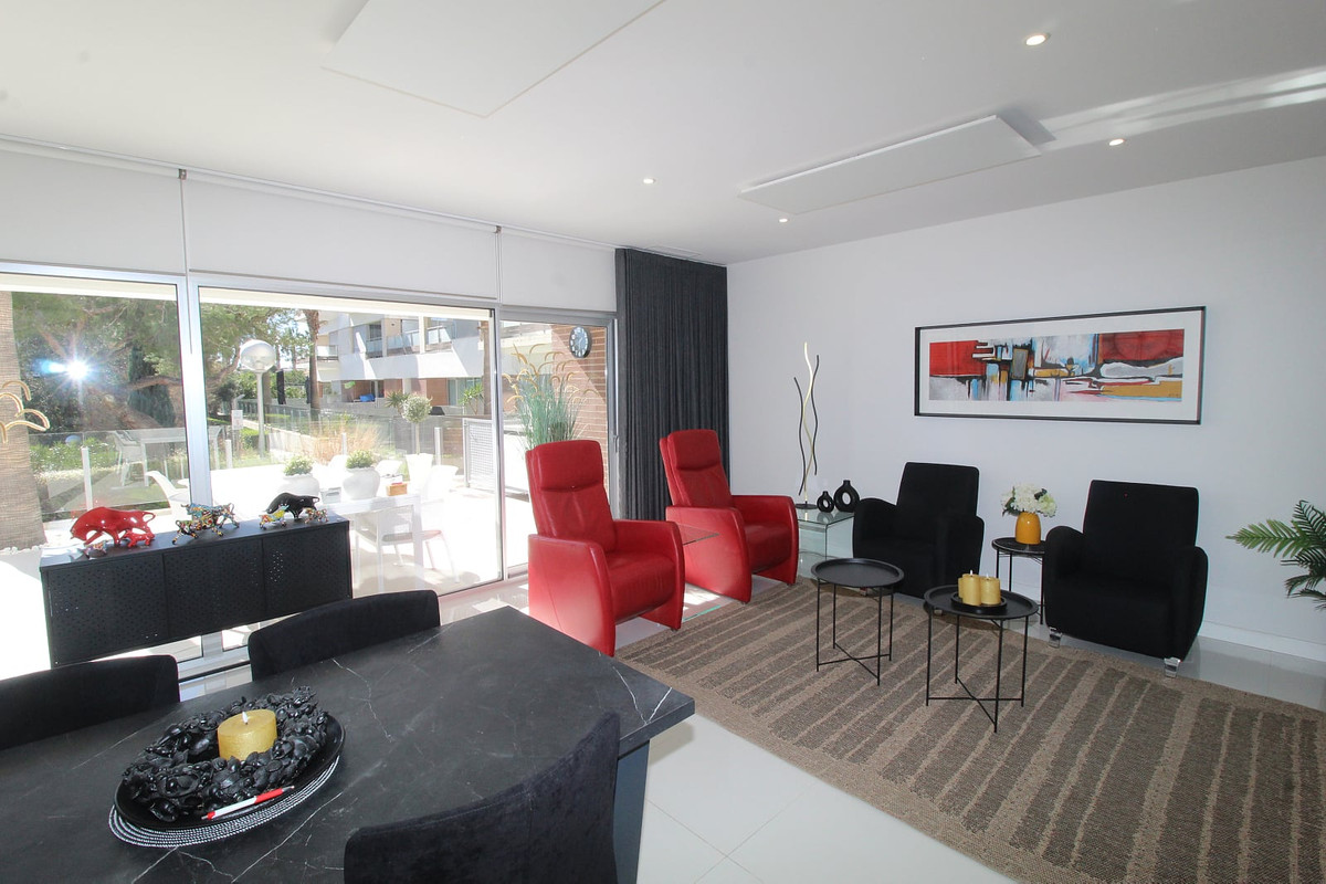 Se vende Apartamento Planta Baja de 3 dormitorios en Costa Blanca, Alicante, España
