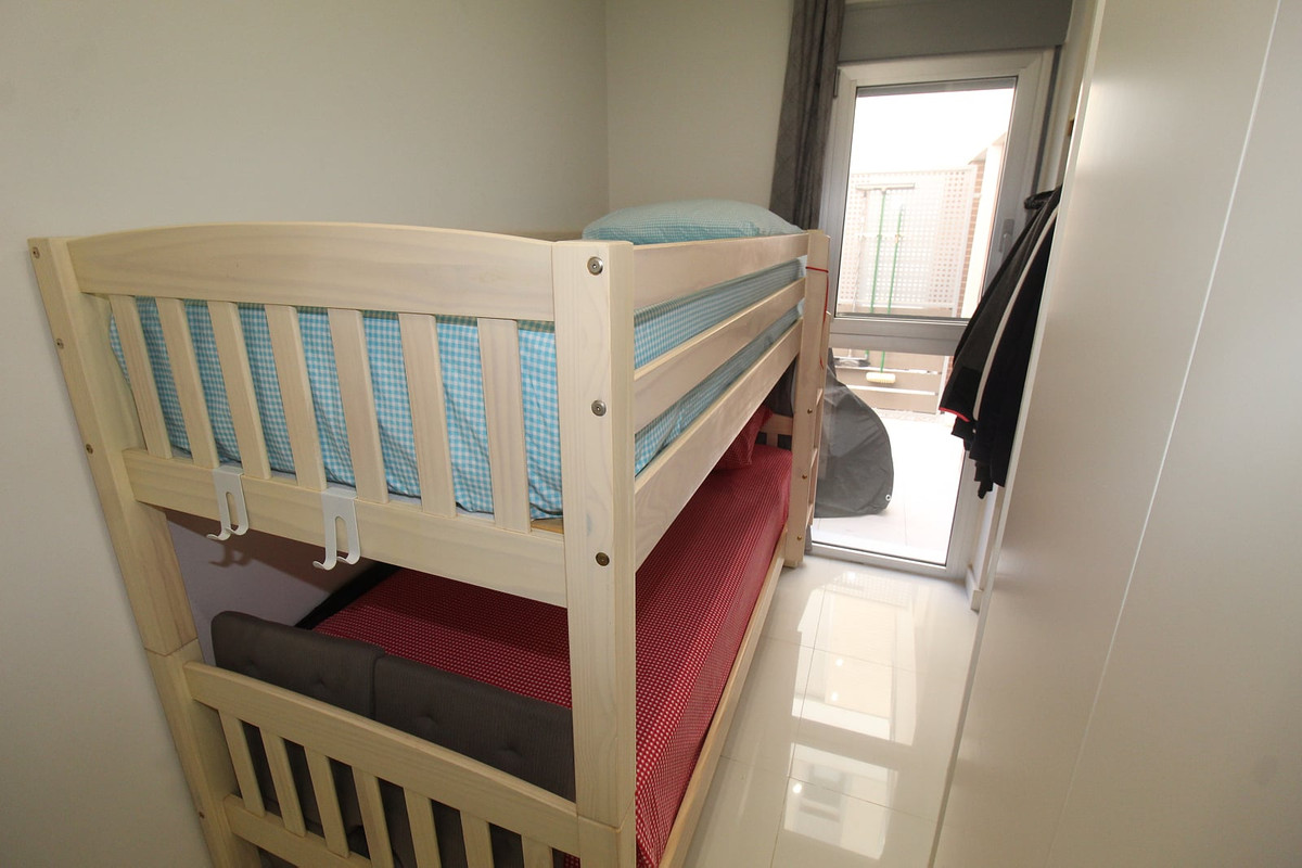Se vende Apartamento Planta Baja de 3 dormitorios en Costa Blanca, Alicante, España