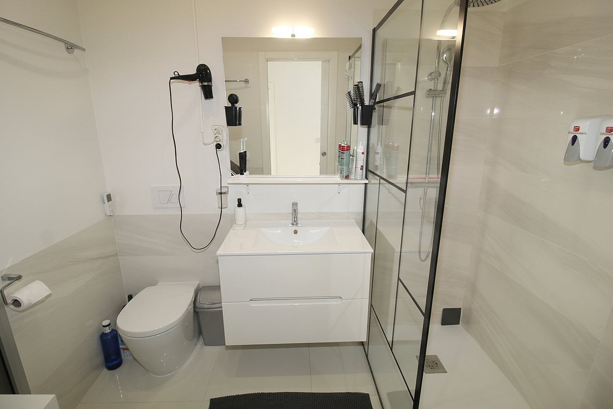 Se vende Apartamento Planta Baja de 3 dormitorios en Costa Blanca, Alicante, España