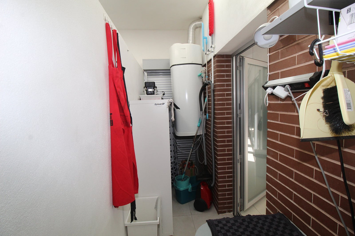Se vende Apartamento Planta Baja de 3 dormitorios en Costa Blanca, Alicante, España