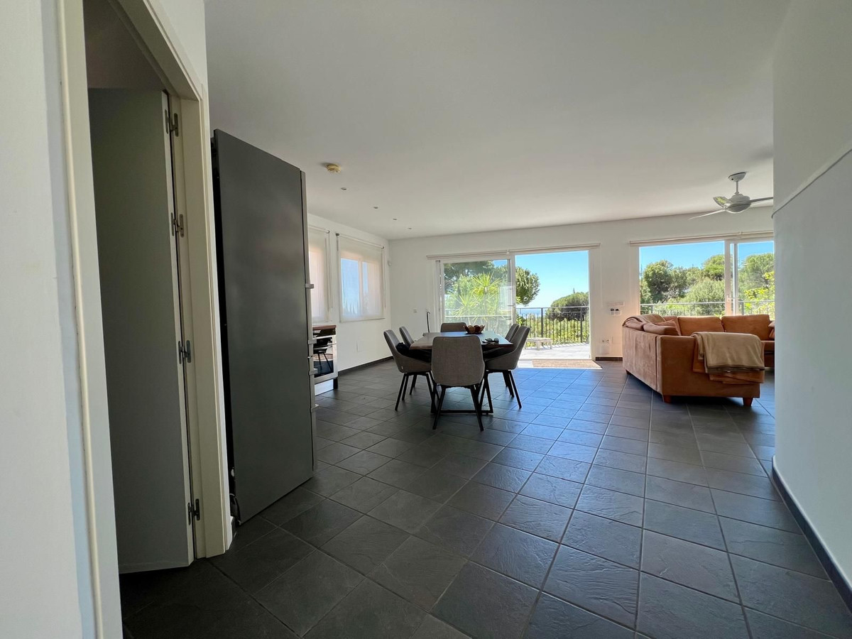 1 Bed Townhouse for sale in Mijas Costa Del Sol, Málaga, Spain