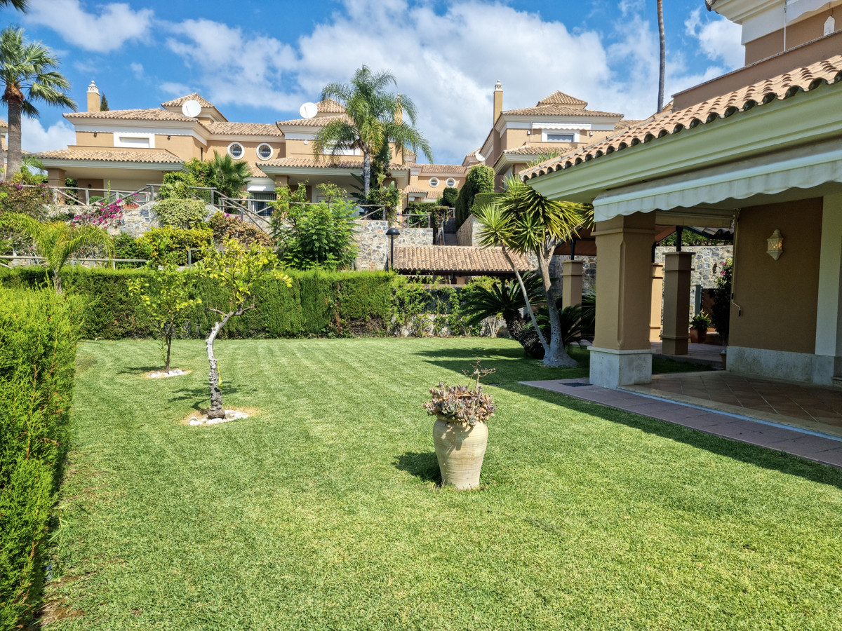 3 Bed Townhouse for sale in Santa Clara Costa Del Sol, Málaga, Spain