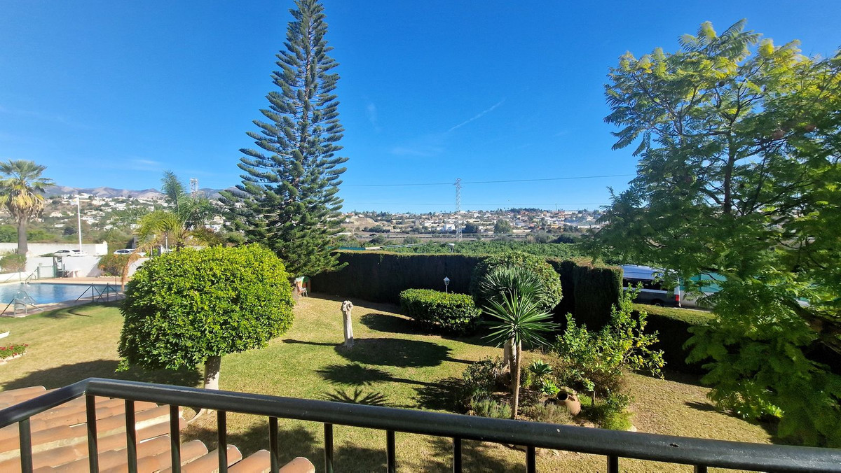 Se vende Pareada de 4 dormitorios en Costa Del Sol, Málaga, España
