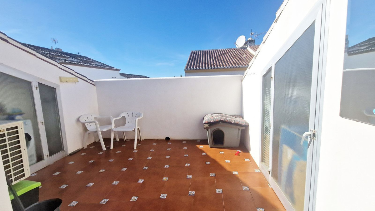 Se vende Pareada de 4 dormitorios en Costa Del Sol, Málaga, España