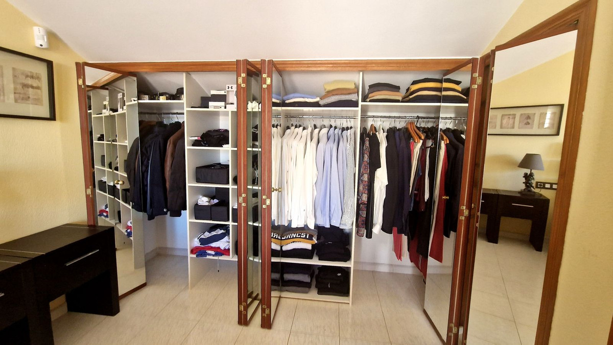 Se vende Pareada de 4 dormitorios en Costa Del Sol, Málaga, España