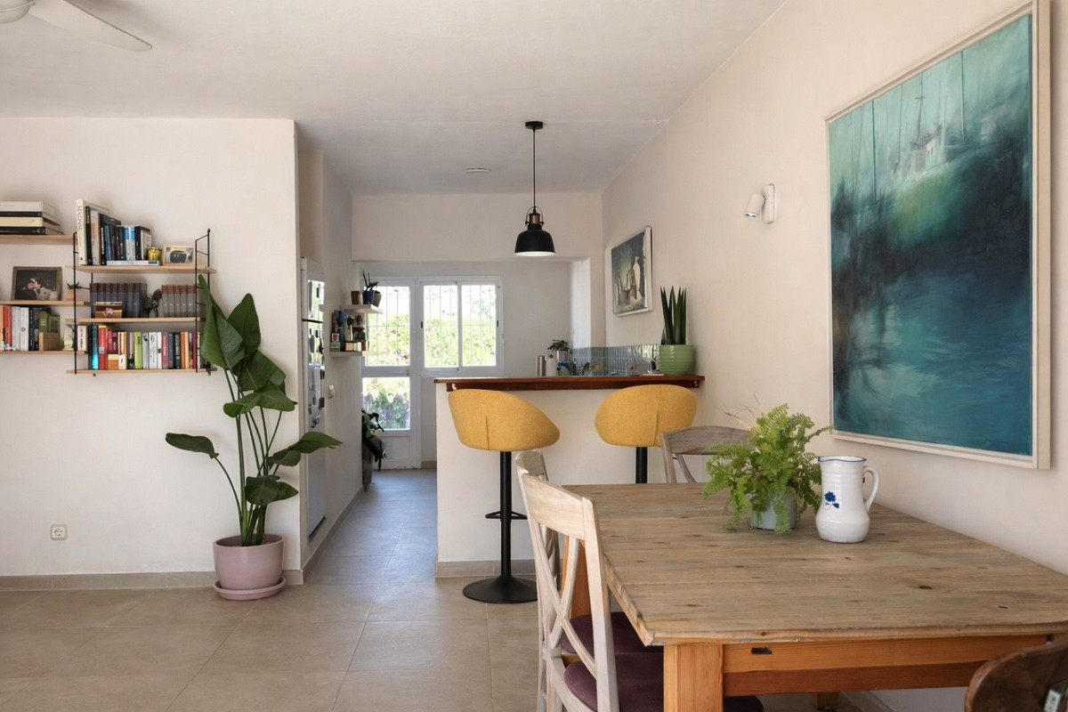 Se vende Pareada de 2 dormitorios en Costa Del Sol, Málaga, España