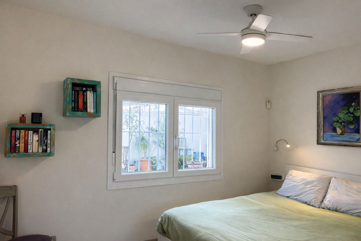Se vende Pareada de 2 dormitorios en Costa Del Sol, Málaga, España