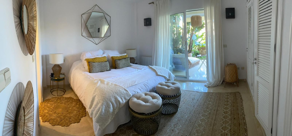 Se vende Dúplex de 4 dormitorios en Costa Del Sol, Cadiz, España