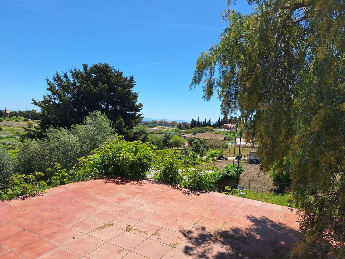 3 Bed Townhouse for sale in Estepona Costa Del Sol, Málaga, Spain