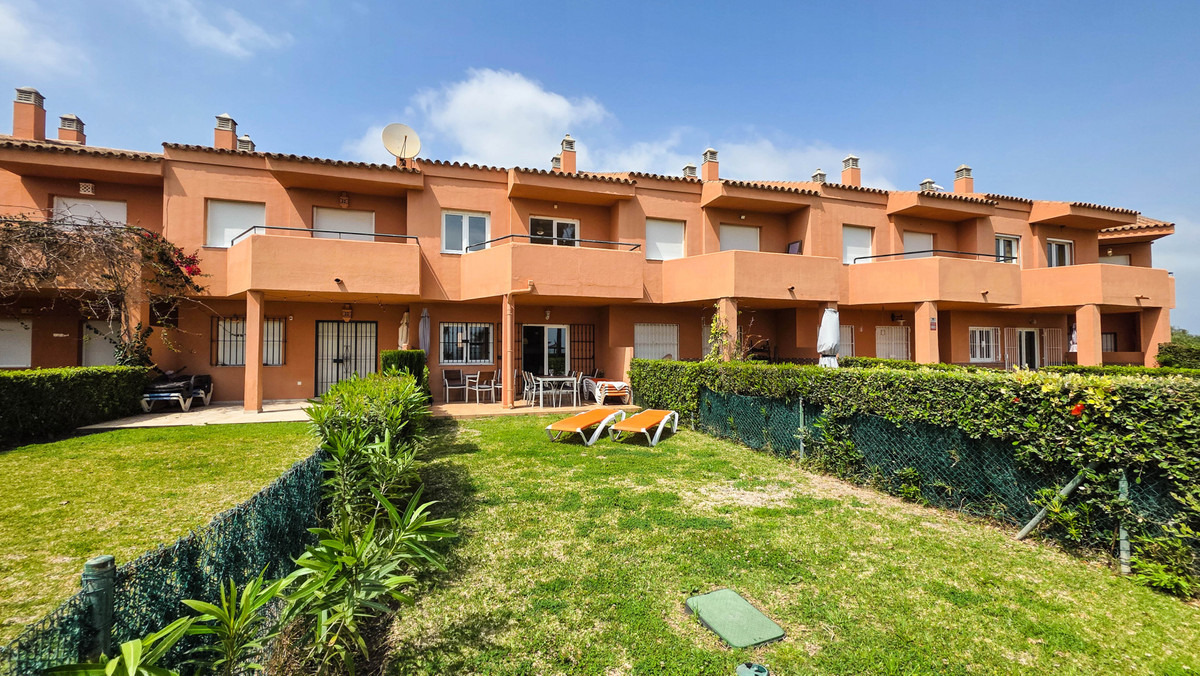 Se vende Adosada de 3 dormitorios en Costa Del Sol, Málaga, España