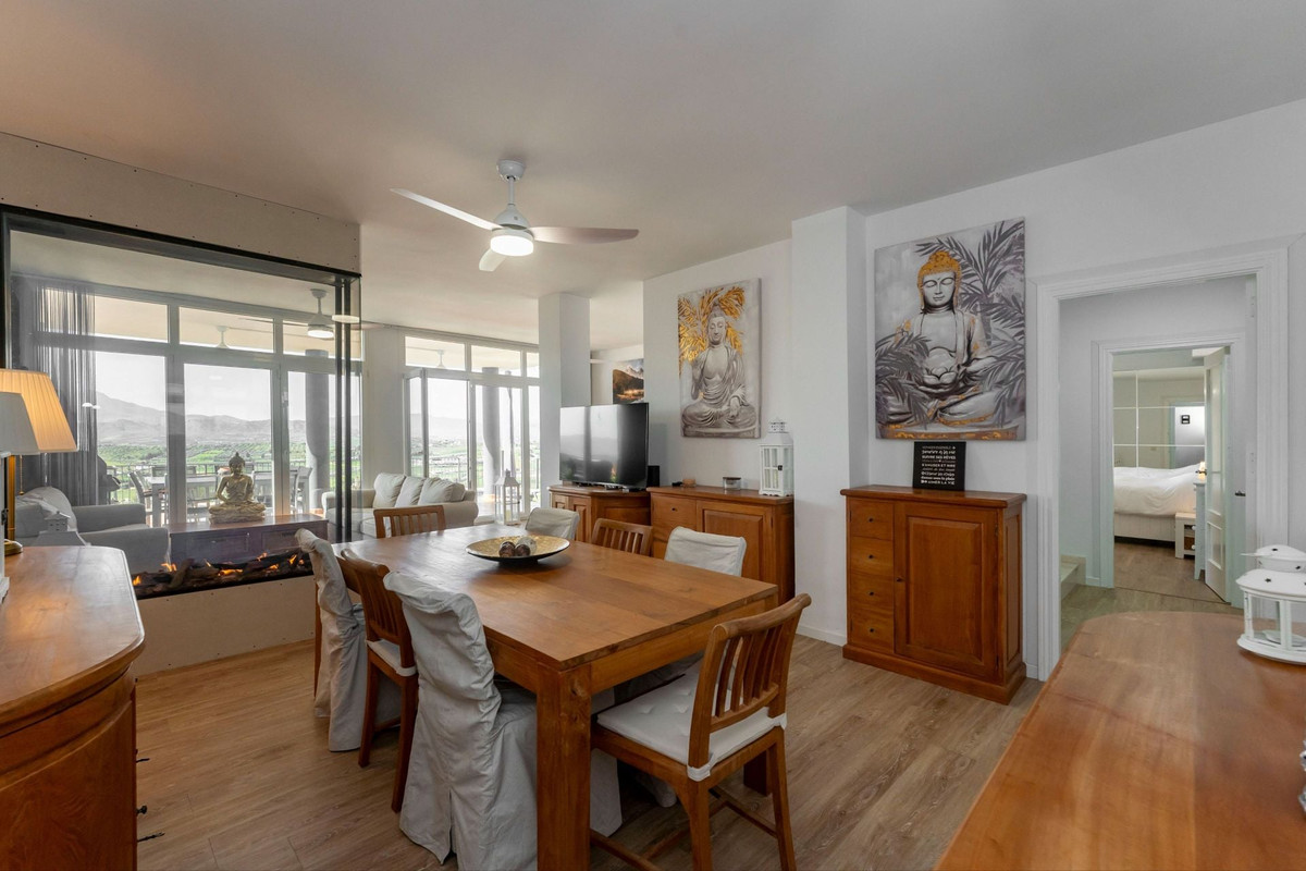 Se vende Villa - Chalet de 5 dormitorios en Costa Del Sol, Málaga, España