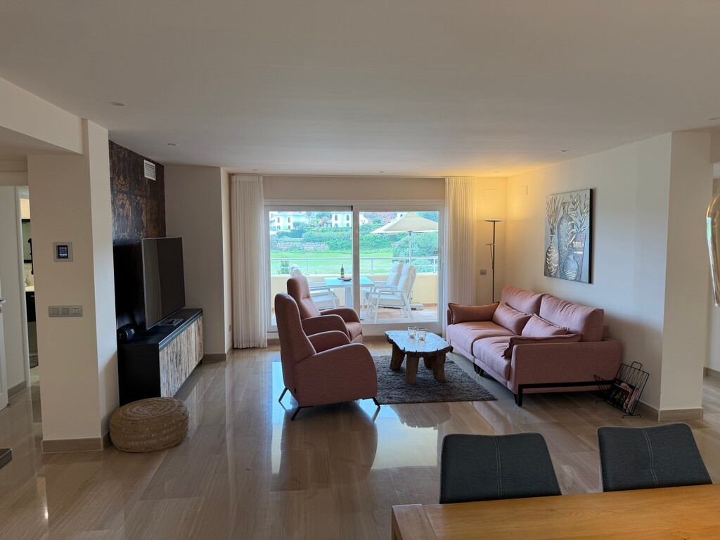 3 Bed Apartment for sale in Mijas Costa Costa Del Sol, Málaga, Spain