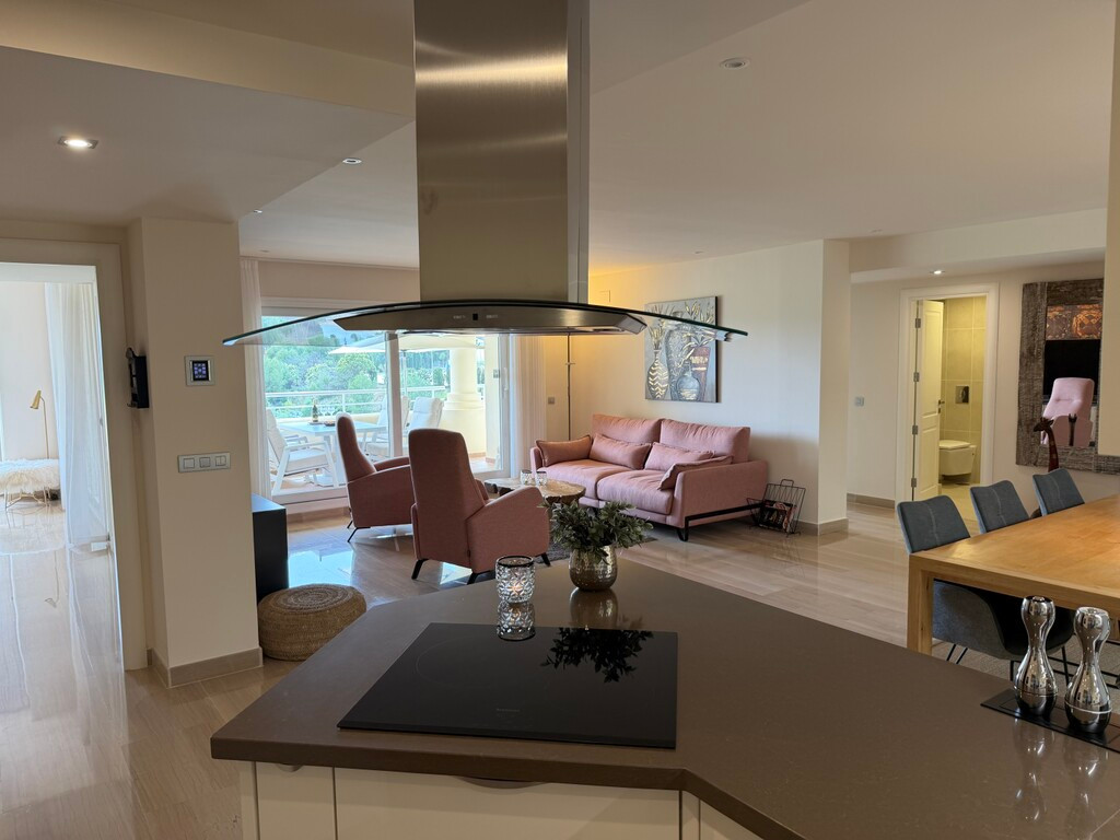 3 Bed Apartment for sale in Mijas Costa Costa Del Sol, Málaga, Spain