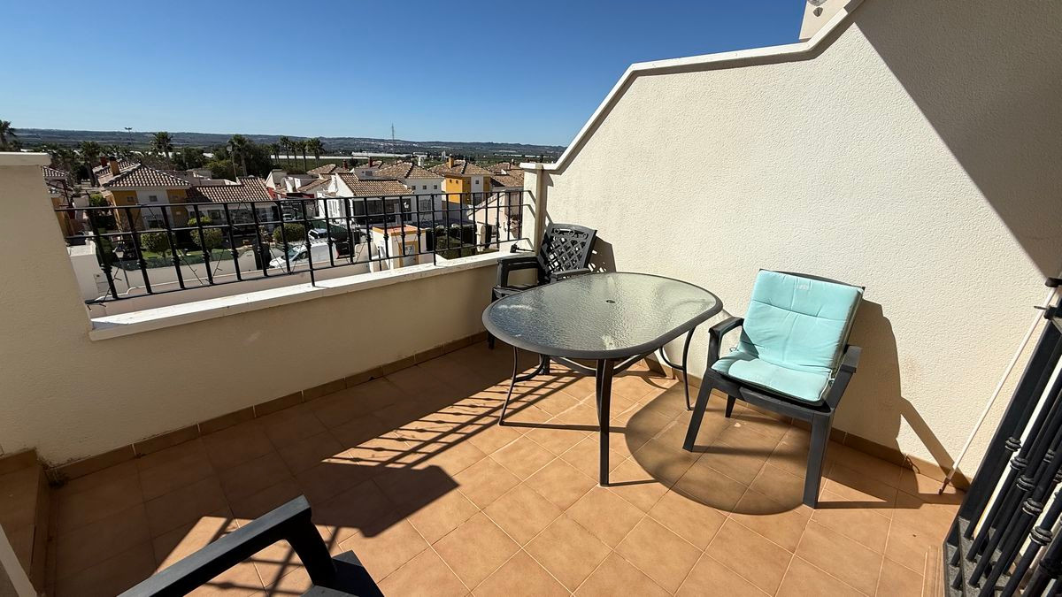 Se vende Apartamento en Planta Última de 2 dormitorios en Costa Blanca, Alicante, España