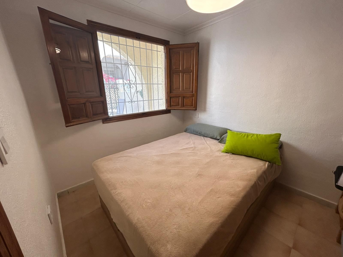 Se vende Adosada de 1 dormitorios en Costa Blanca, Alicante, España