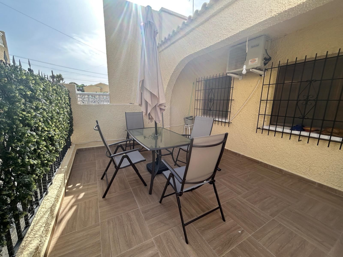 Se vende Adosada de 1 dormitorios en Costa Blanca, Alicante, España