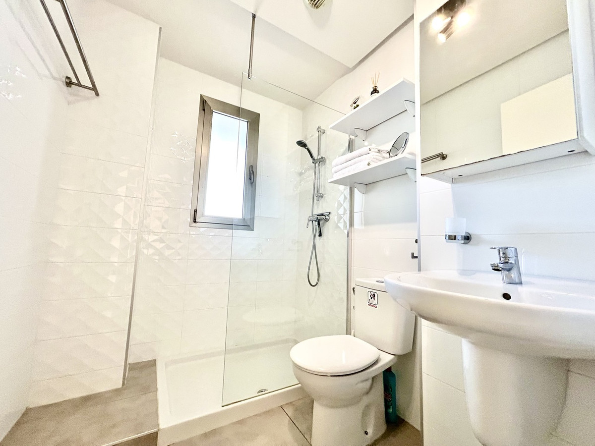 2 Bed Apartment for sale in Los Dolses Costa Blanca, Alicante, Spain