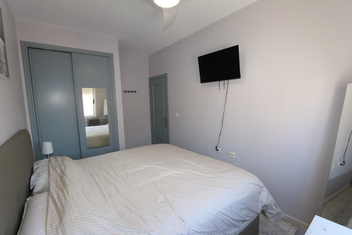 Se vende Apartamento Planta Media de 3 dormitorios en Costa Blanca, Alicante, España