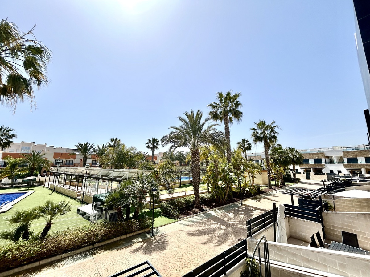 Se vende Adosada de 3 dormitorios en Costa Blanca, Alicante, España