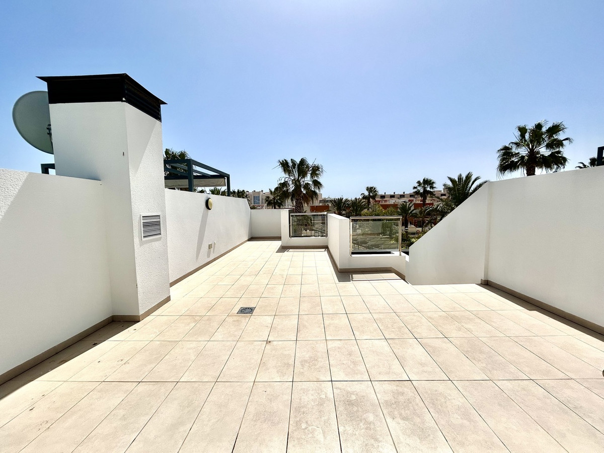 Se vende Adosada de 3 dormitorios en Costa Blanca, Alicante, España