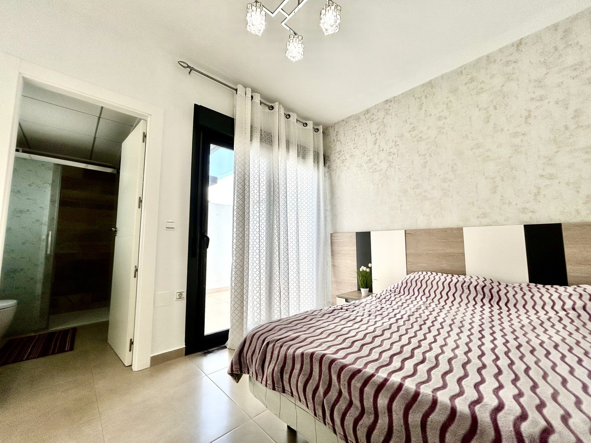 Se vende Adosada de 3 dormitorios en Costa Blanca, Alicante, España