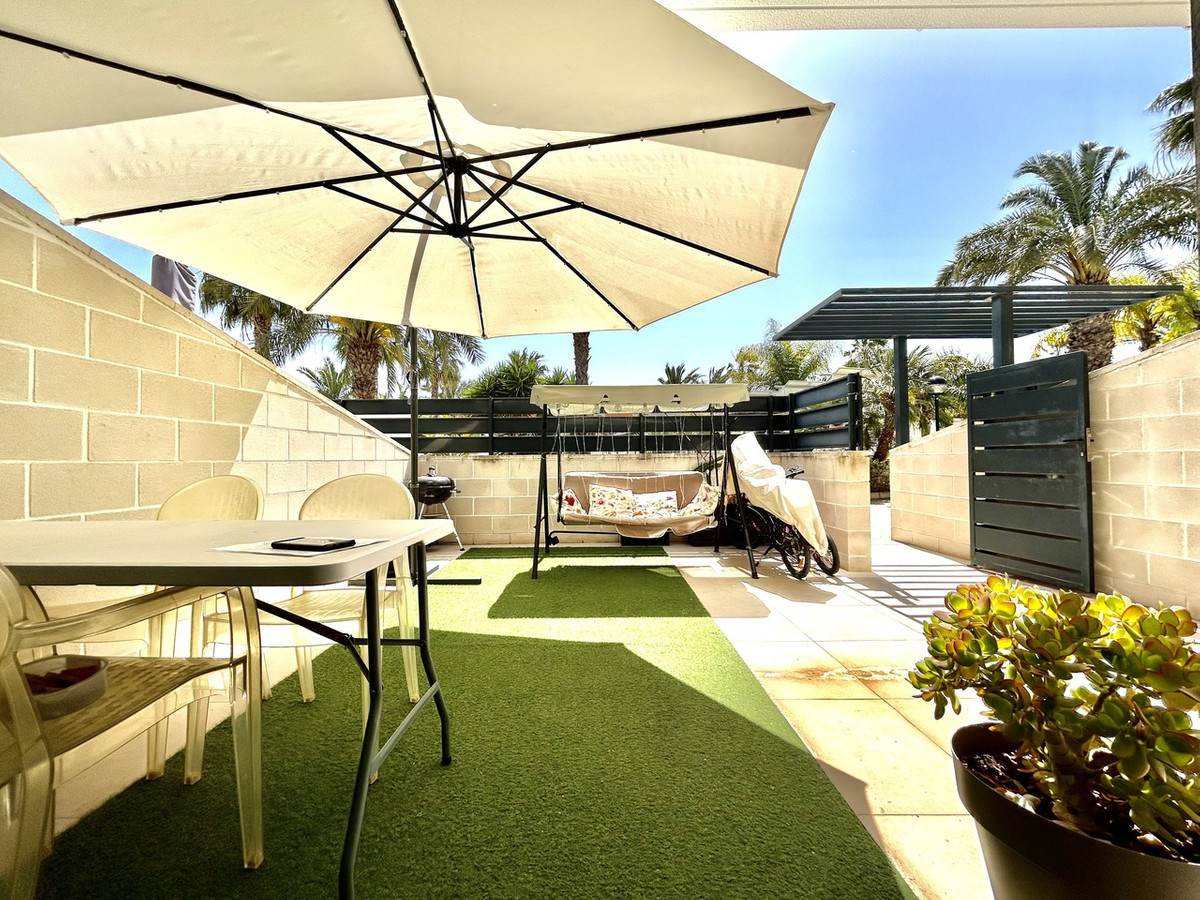 Se vende Adosada de 3 dormitorios en Costa Blanca, Alicante, España