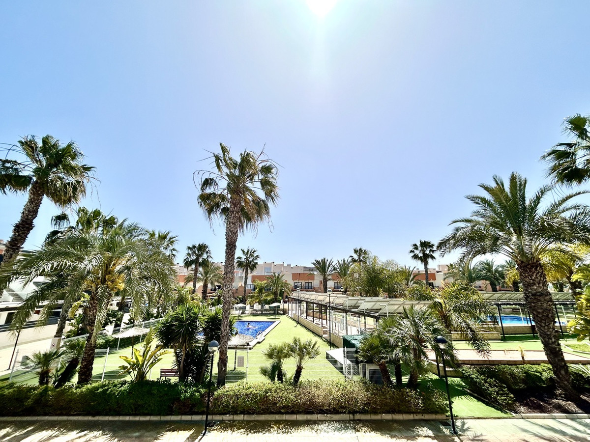 Se vende Adosada de 3 dormitorios en Costa Blanca, Alicante, España