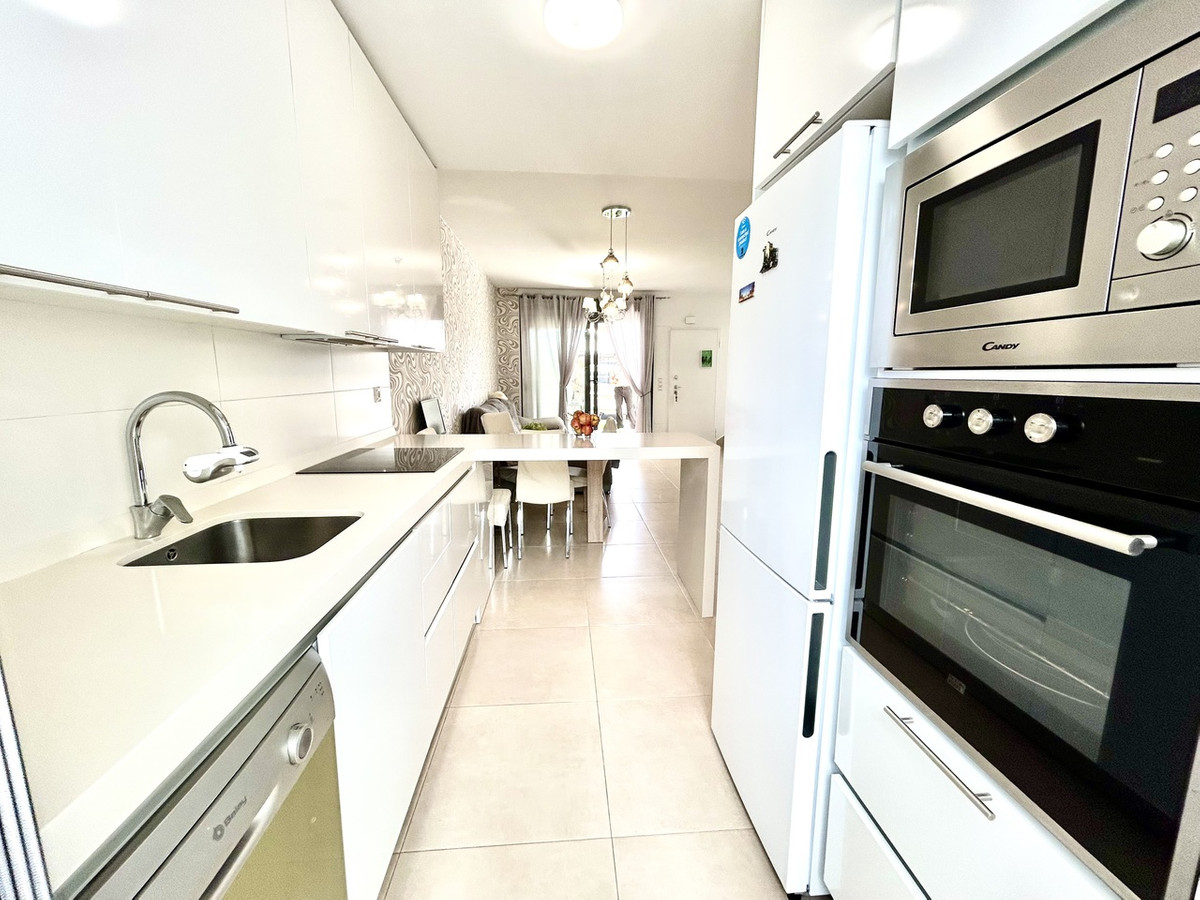 Se vende Adosada de 3 dormitorios en Costa Blanca, Alicante, España