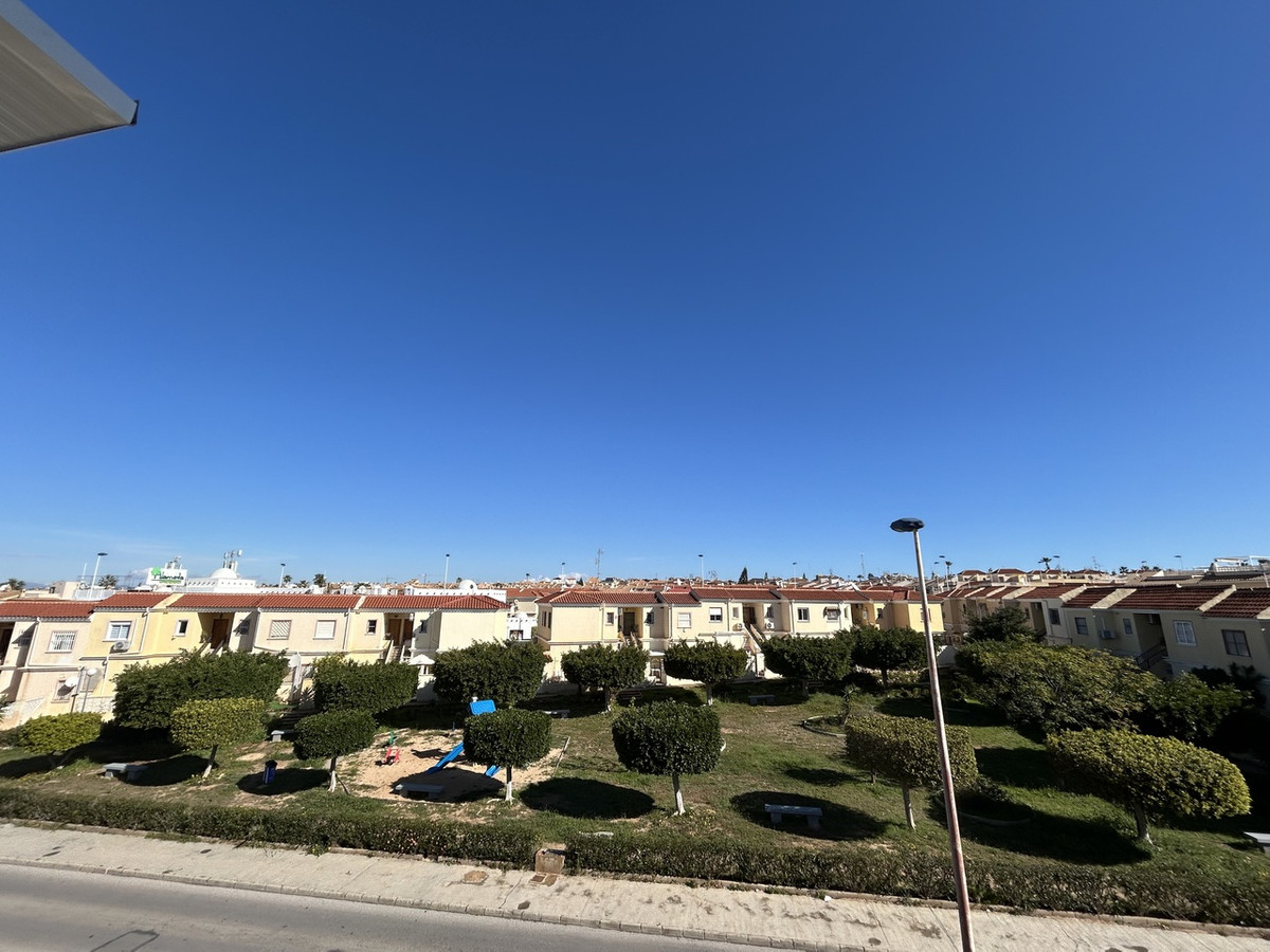 Se vende Adosada de 3 dormitorios en Costa Blanca, Alicante, España