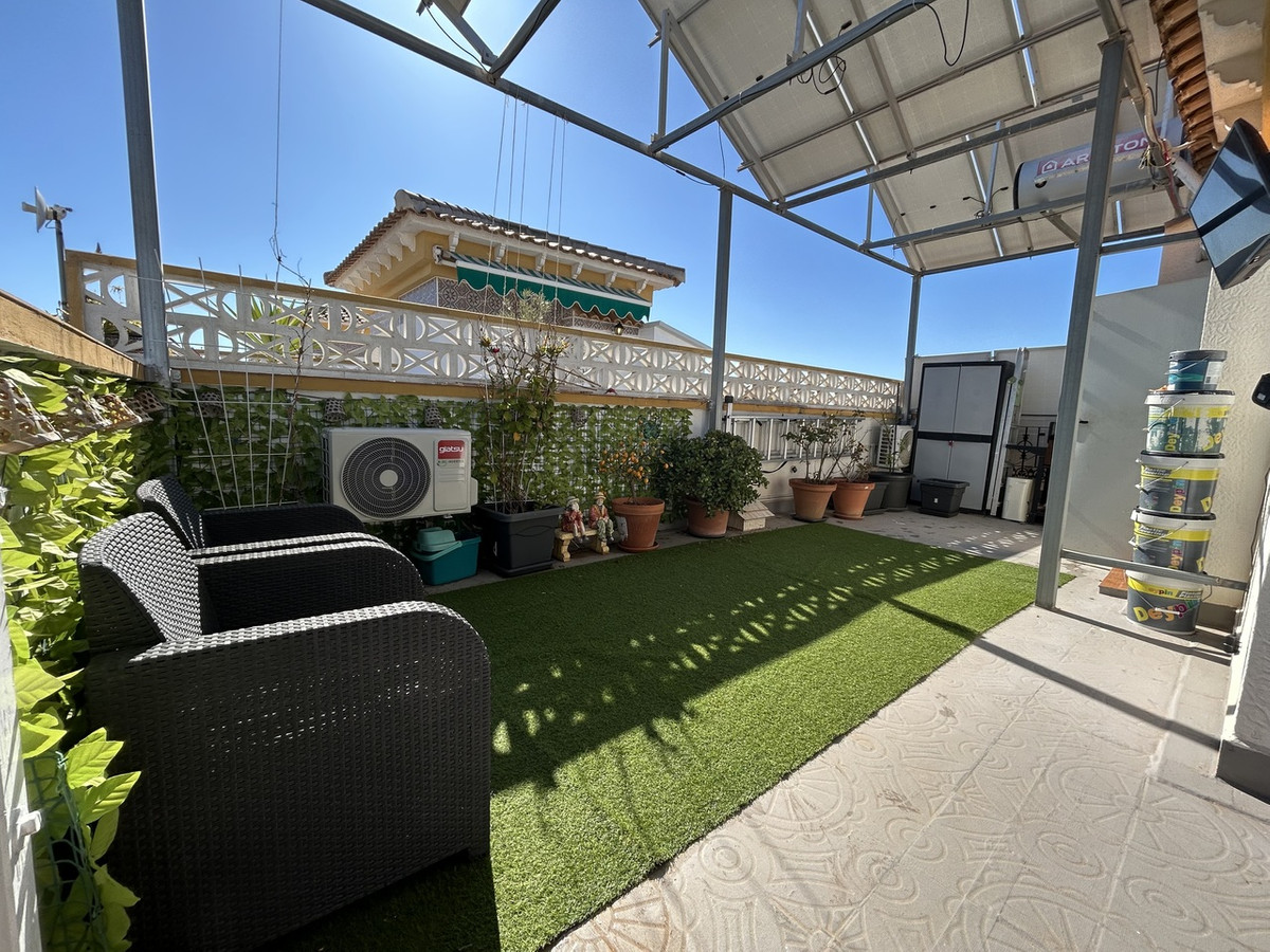 Se vende Adosada de 3 dormitorios en Costa Blanca, Alicante, España