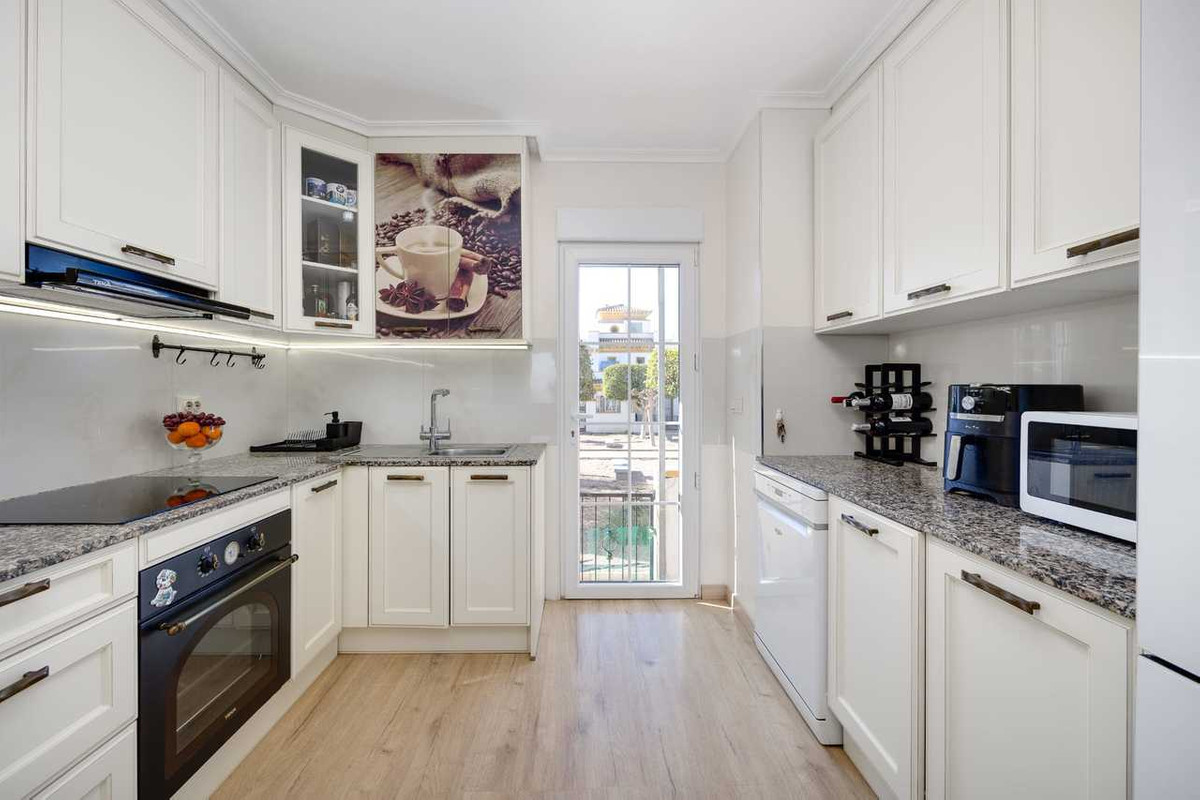 Se vende Adosada de 3 dormitorios en Costa Blanca, Alicante, España