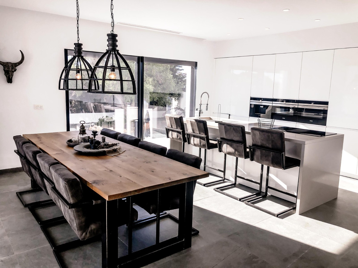 6 Bed Townhouse for sale in Ciudad Quesada Costa Blanca, Alicante, Spain