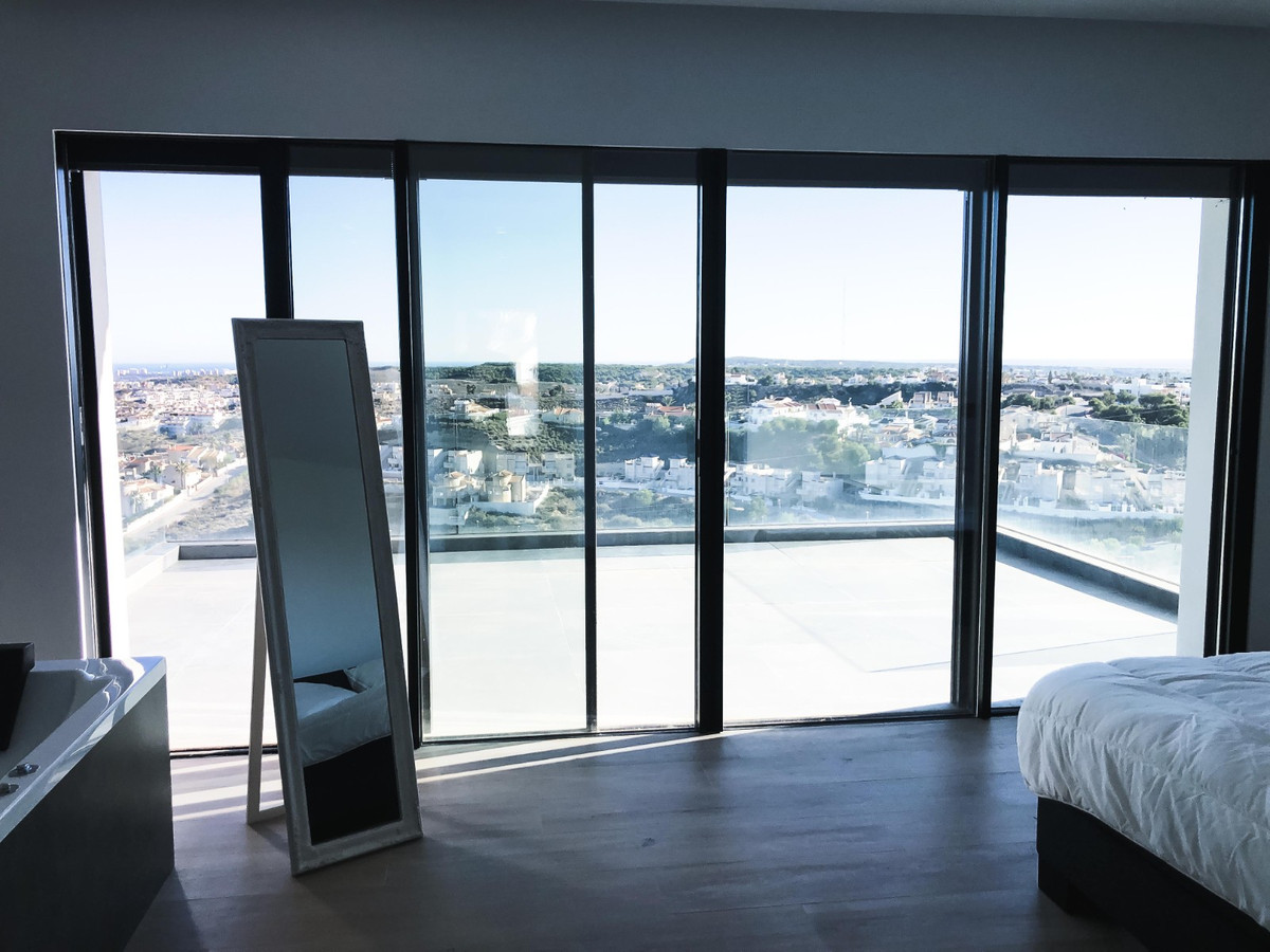 6 Bed Townhouse for sale in Ciudad Quesada Costa Blanca, Alicante, Spain