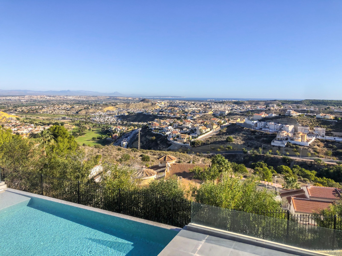 6 Bed Townhouse for sale in Ciudad Quesada Costa Blanca, Alicante, Spain