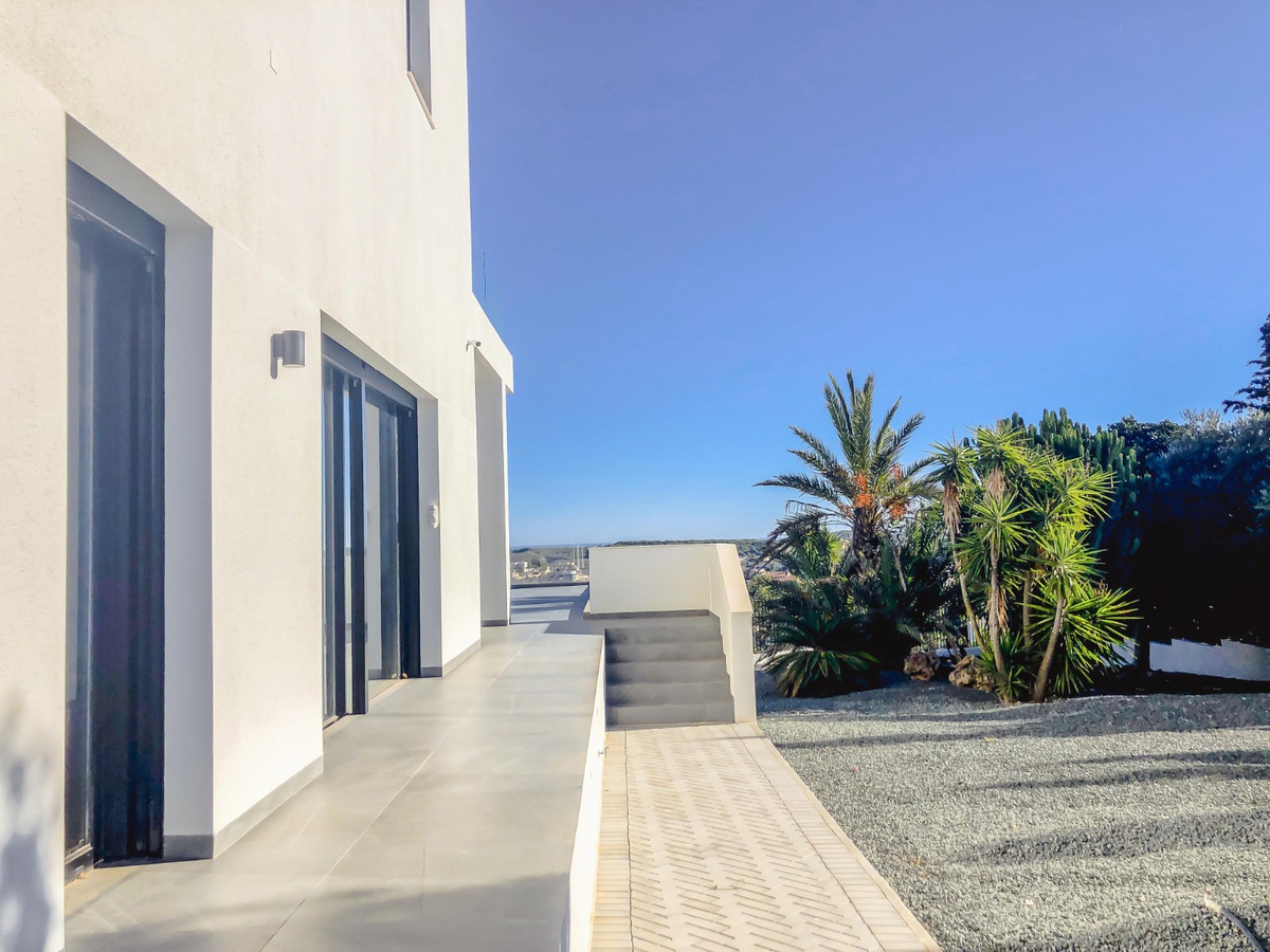 6 Bed Townhouse for sale in Ciudad Quesada Costa Blanca, Alicante, Spain