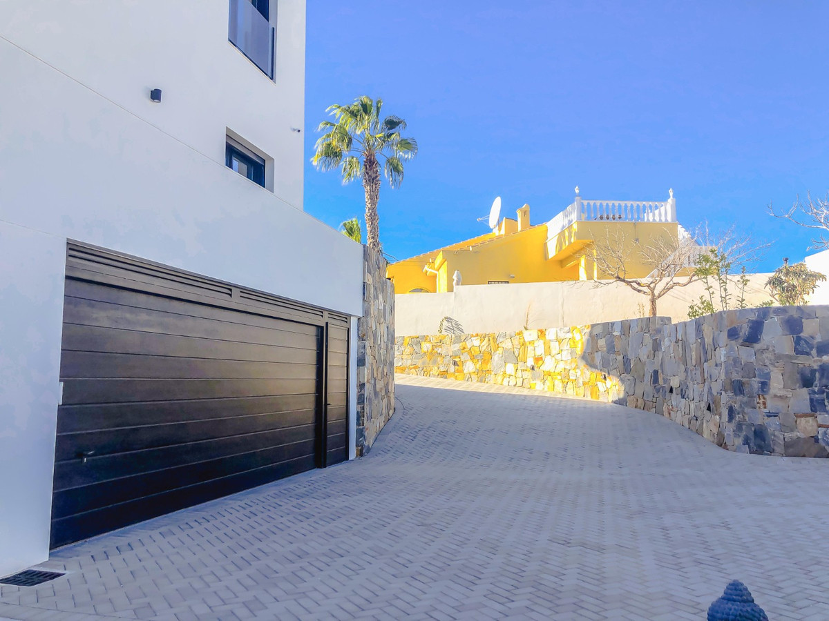 6 Bed Townhouse for sale in Ciudad Quesada Costa Blanca, Alicante, Spain