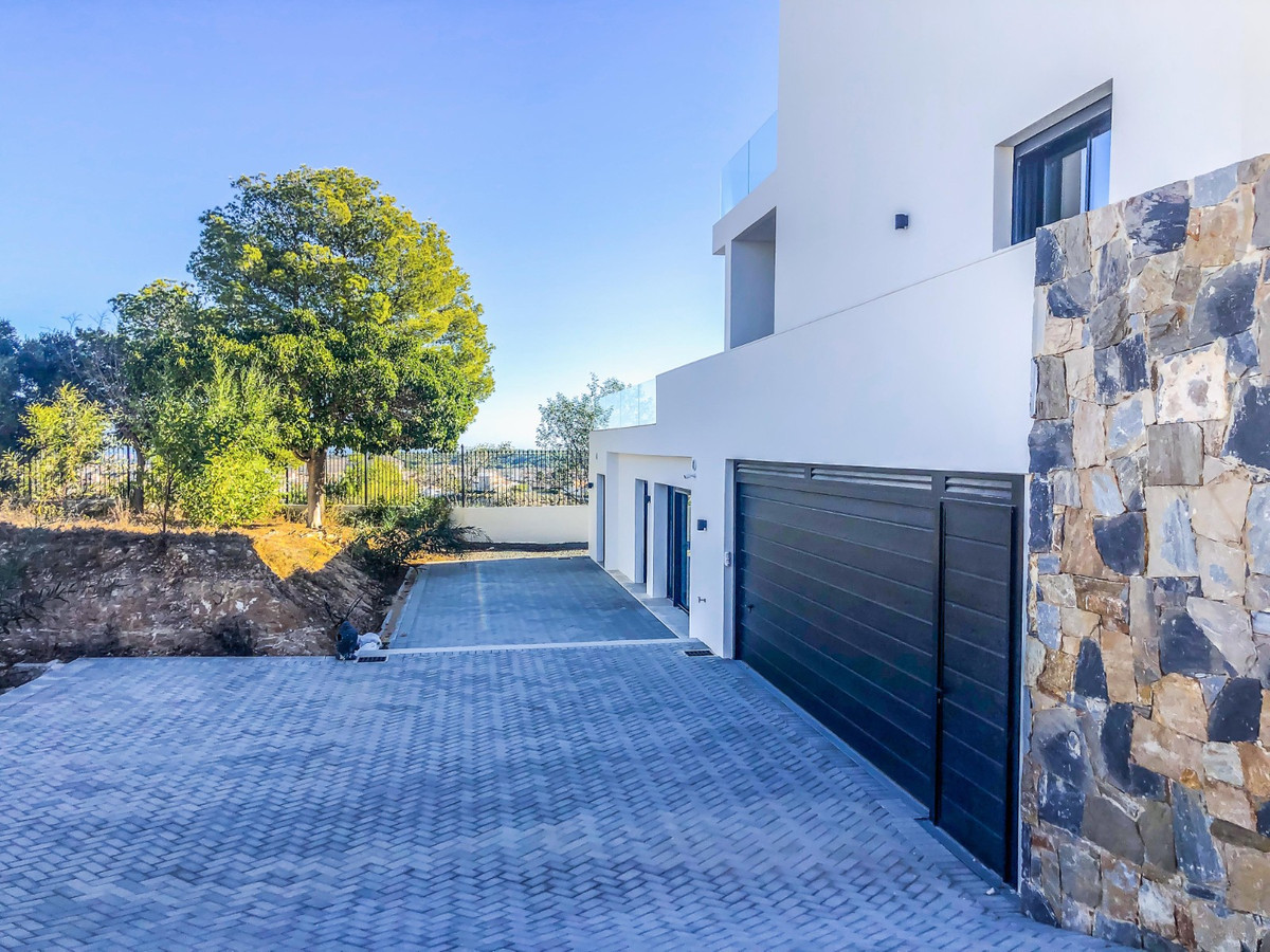 6 Bed Townhouse for sale in Ciudad Quesada Costa Blanca, Alicante, Spain