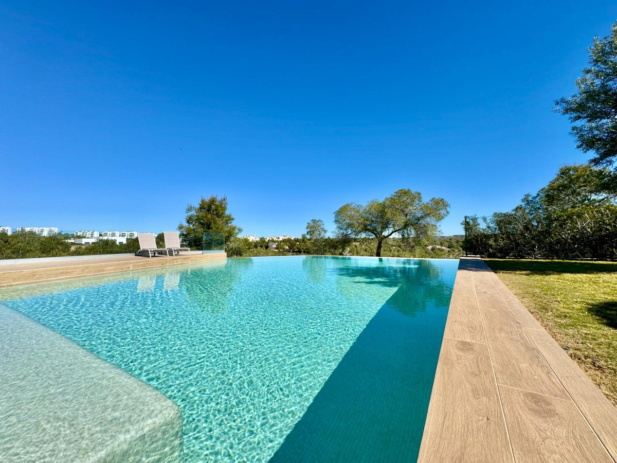 2 Bed Apartment for sale in Las Colinas Golf Costa Blanca, Alicante, Spain