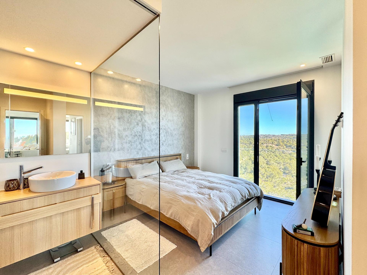 2 Bed Apartment for sale in Las Colinas Golf Costa Blanca, Alicante, Spain