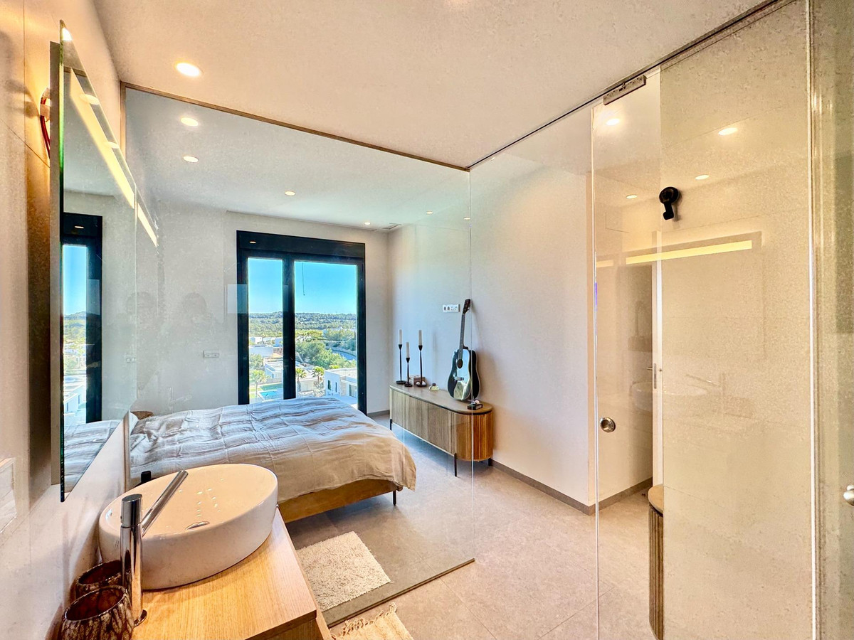 2 Bed Apartment for sale in Las Colinas Golf Costa Blanca, Alicante, Spain