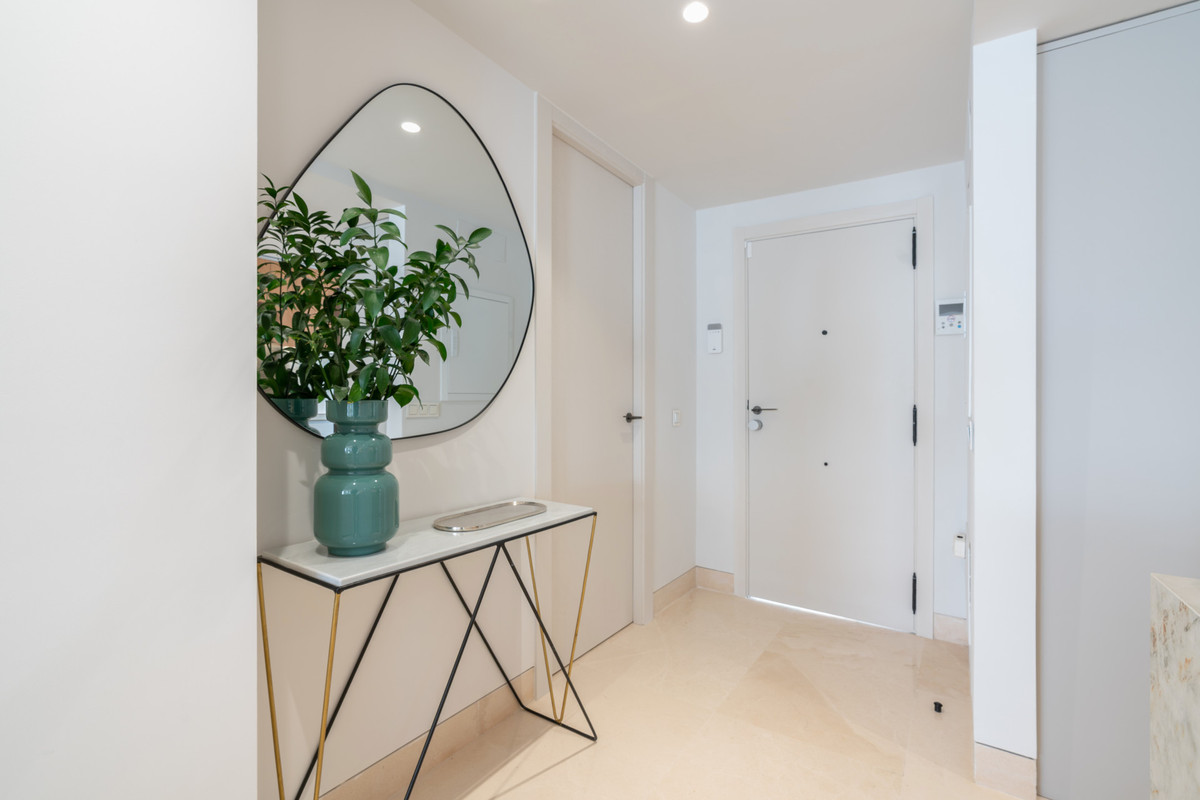 5 Bed Townhouse for sale in The Golden Mile Costa Del Sol, Málaga, Spain