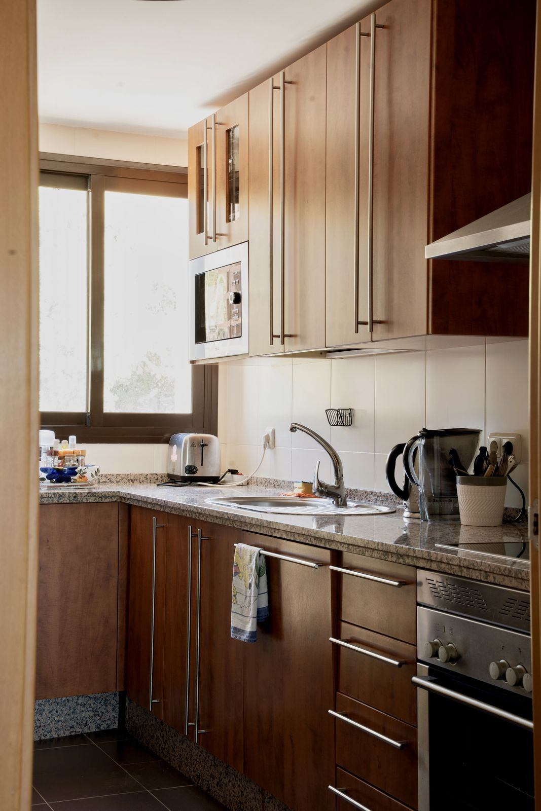 2 Bed Apartment for sale in Casares Costa Del Sol, Málaga, Spain