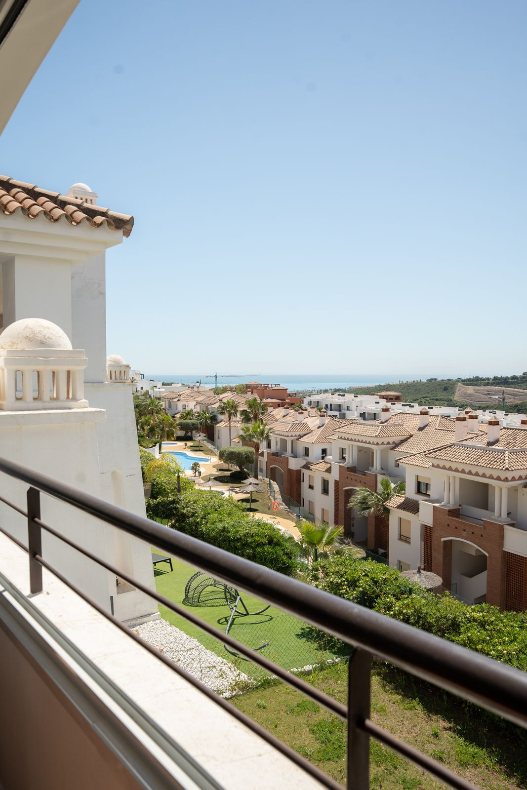 2 Bed Apartment for sale in Casares Costa Del Sol, Málaga, Spain