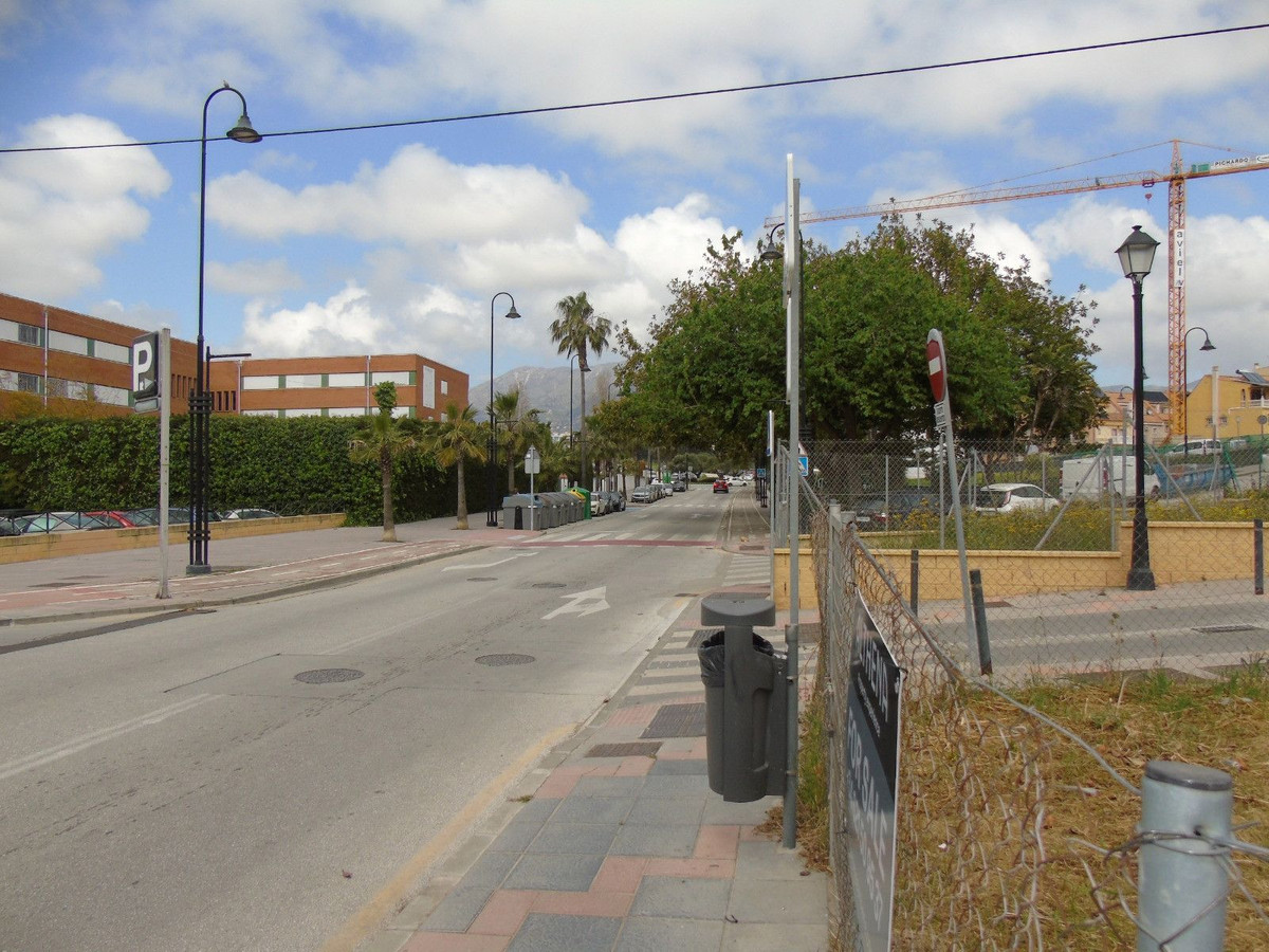 Se vende Terreno Urbano  en Costa Del Sol, Málaga, España