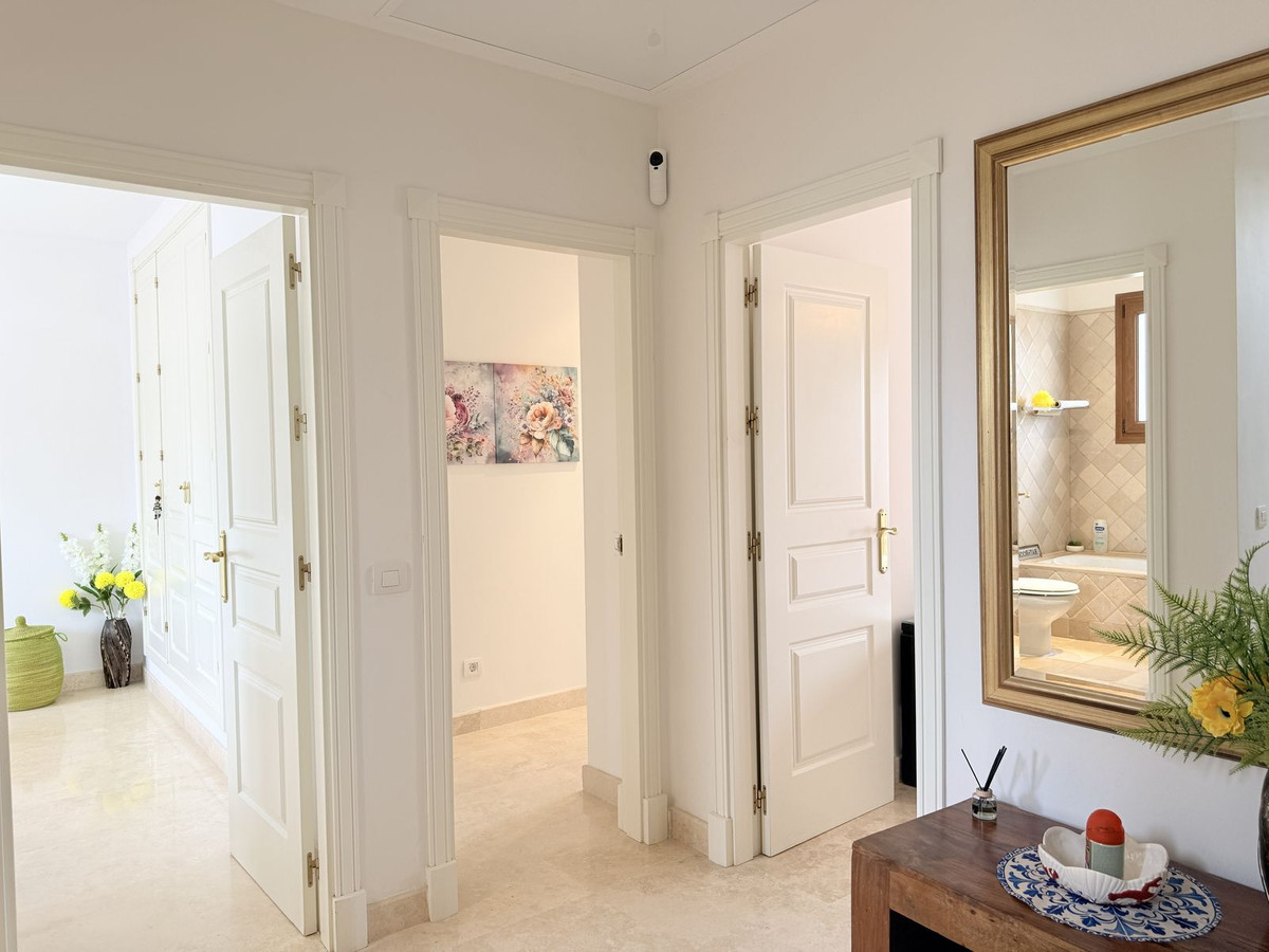 4 Bed Townhouse for sale in El Paraiso Costa Del Sol, Málaga, Spain
